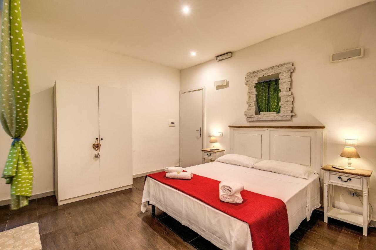 Guest House O Affittacamere La Civetta Di Trastevere B 罗马 外观 照片