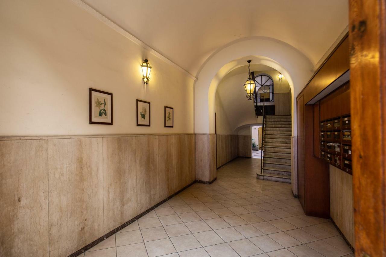 Guest House O Affittacamere La Civetta Di Trastevere B 罗马 外观 照片