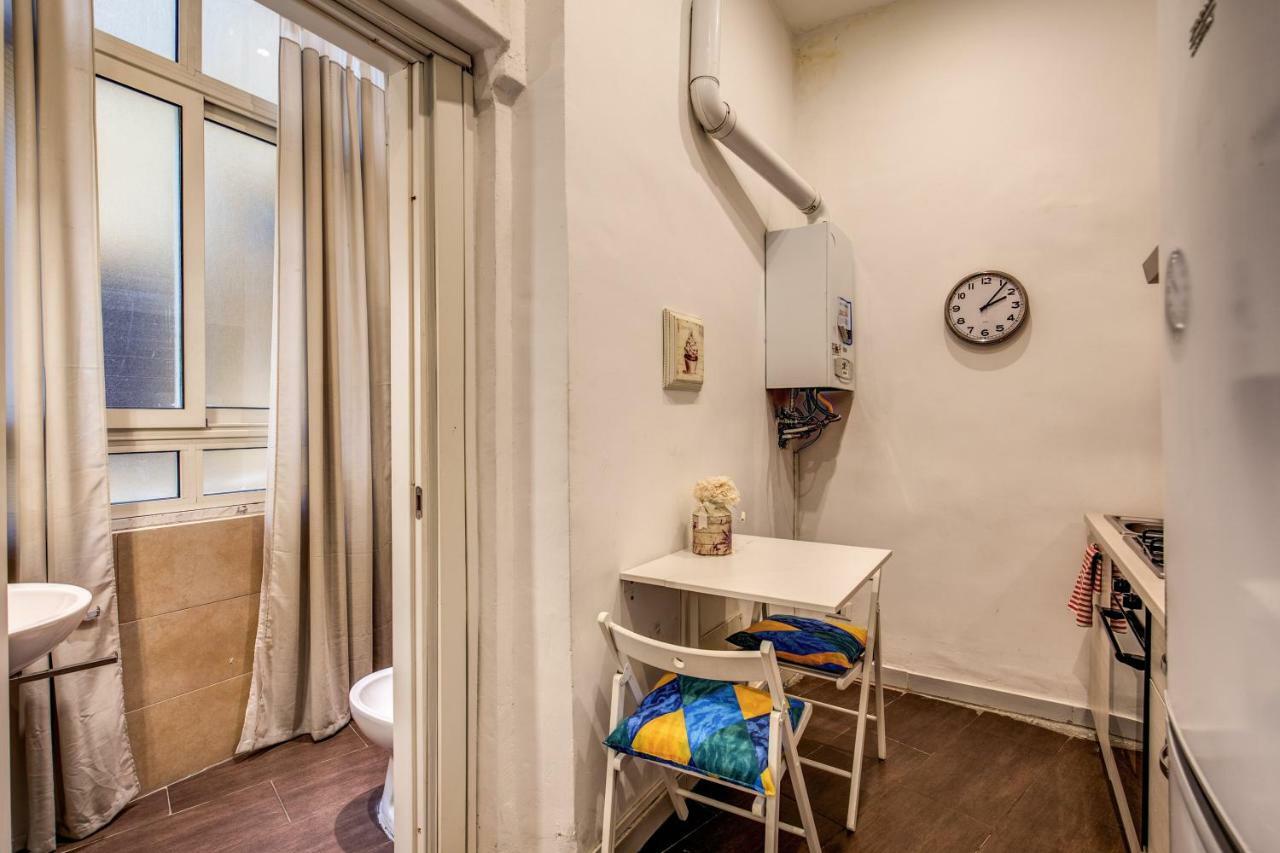 Guest House O Affittacamere La Civetta Di Trastevere B 罗马 外观 照片